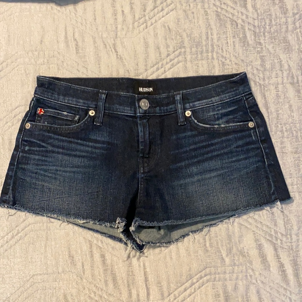 Hudson Kenzie cut off jean shorts
